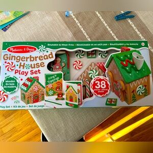 Melissa & Doug Gingerbread playhouse Brand New